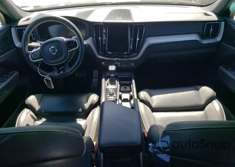 2020 Volvo Xc60 T5 R-Design из США, поврежденный, VIN YV4102RM6L1589332